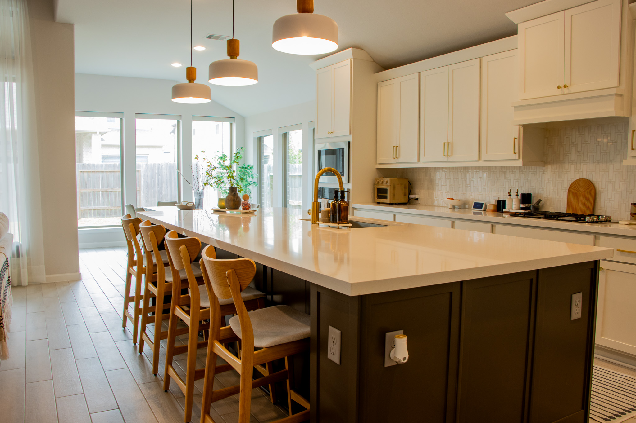 Kitchen with contemporary appliances